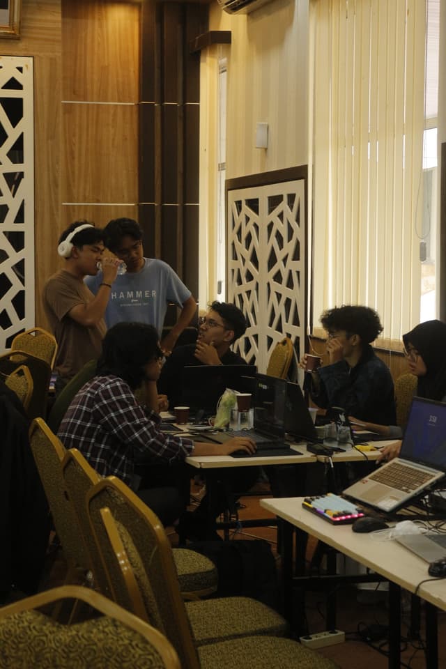 Hackathon Team Discussion